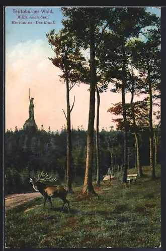 AK Detmold, Hermanns-Denkmal ragt über Teutoburger Waldpartie