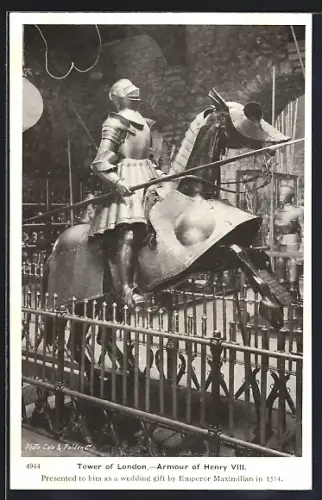 AK London, Tower of London, Armour of Henry VIII, Gestechrüstung des Königs von England