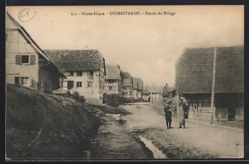 AK Ueberstrasse, Entree du Village