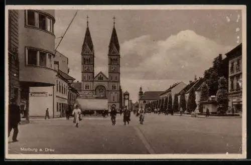AK Marburg a. Drau, Gasthof mit Blick auf die Kirche