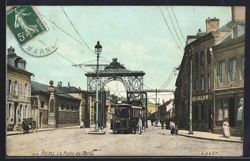 AK Reims, La Porte de Paris, Strassenbahn