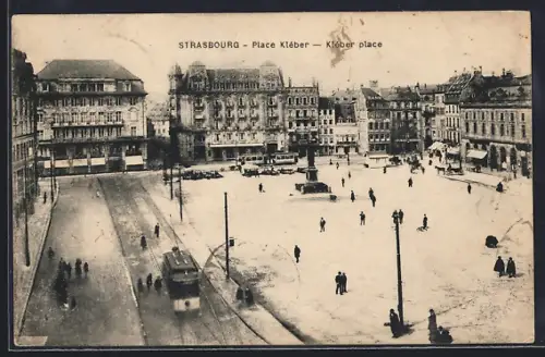 AK Strasbourg, Place Kléber, Strassenbahn