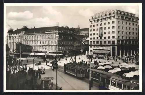 AK Zagreb, Jelacicev trg, Strassenbahn
