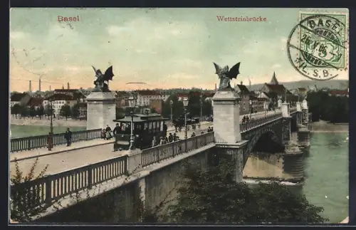 AK Basel, Wettsteinbrücke mit Strassenbahn