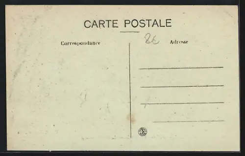 AK Aix-en-Provence, Strassenbahn hält neben Denkmal auf dem Cours Mirabeau