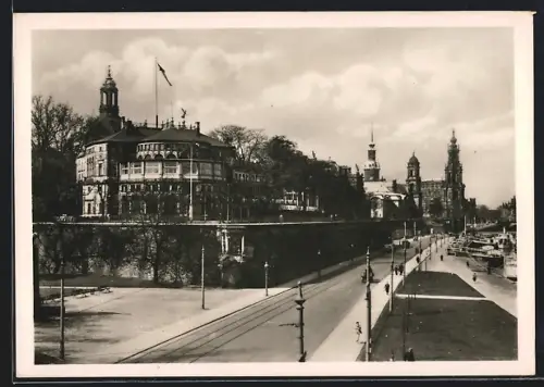 AK Dresden, Brühlsche Terrasse mit Belvedere