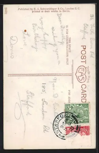 Foto-AK EAS Nr. 1: Frau im Kleid mit Crysanthemen