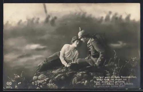 Foto-AK EAS Nr. 1837/6: Soldat mit Pickelhaube und Frau