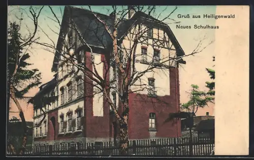 AK Heiligenwald, Blick auf das Neue Schulhaus