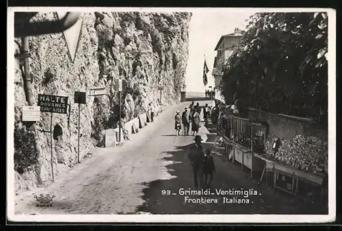 AK Ventimiglia, Frontiera Italiana, Leute an der Grenze
