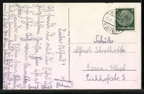 AK Wehr-Wehr-Brohltal / Eifel, Totalansicht, Kriegerdenkmal, Kirche
