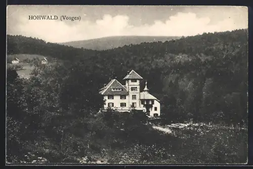 AK Hohwald /Vosges, Maison pittoresque entourée de forêts et collines