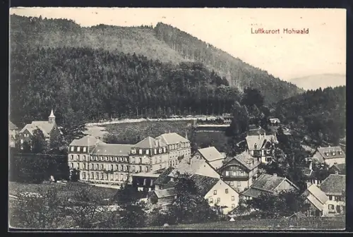 AK Hohwald, Vue du village de cure entouré de forêts verdoyantes