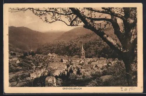 AK Grendelbruch, Vue sur le village entouré de montagnes et de forêts