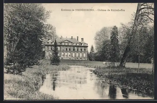 AK Reichshoffen, Château de Reichshoffen et rivière en premier plan