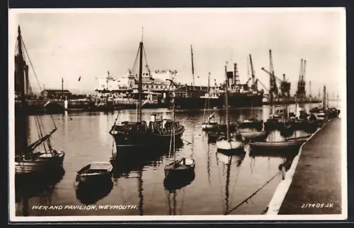 AK Weymoutgh, Pier and Pavilion