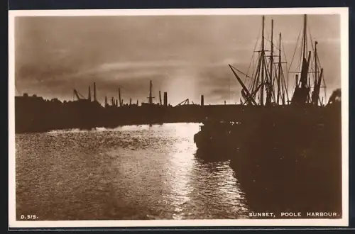 AK Poole, Sunset over the Harbour