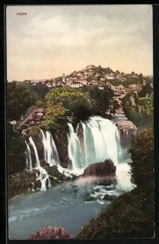 AK Jajce, Wasserfall und Ort