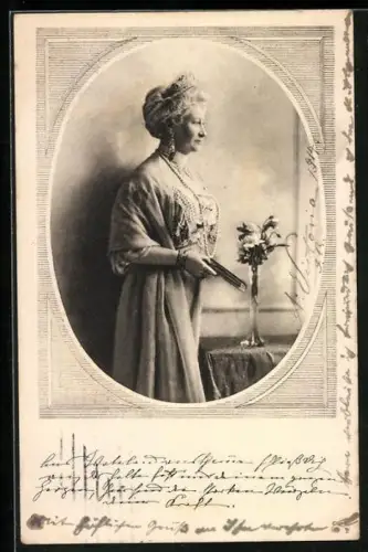 AK Kaiserin Auguste Victoria als bildschöne Frau im Portrait