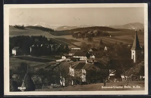 AK Sulz, Ortsansicht mit Bergpanorama