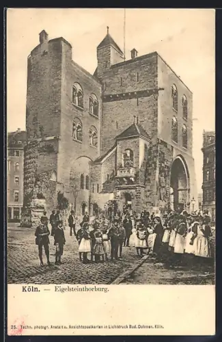 AK Köln, Eigelsteintorburg mit Mädchengruppe