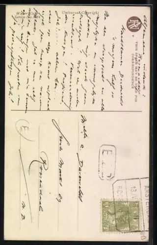 Künstler-AK Harrison Fisher: Sense of Smell, Mann neckt schlafende Dame mit Rosenblüte