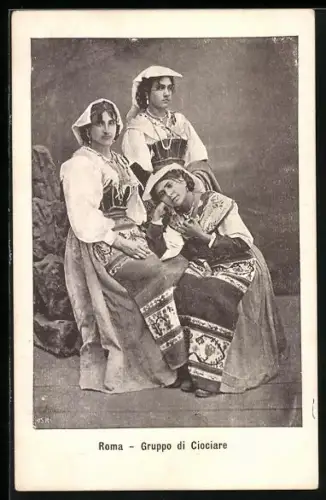 AK Roma, Gruppa di Ciociare, Frauen in Tracht