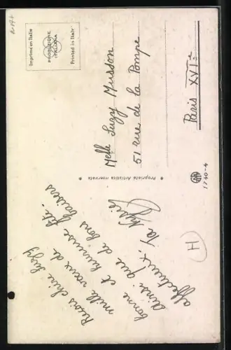 Künstler-AK E. Colombo: Mädchen mit Käscher fängt einen Schmetterling