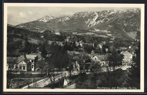 AK Reichenau /N.-Oe., Strassenpartie mit Brücke und Raxalpe