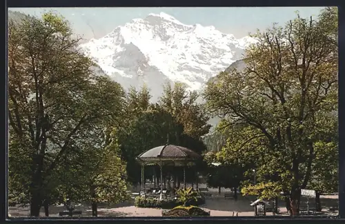 AK Interlaken, Kursaal, Musikpavillon mit Jungfrau
