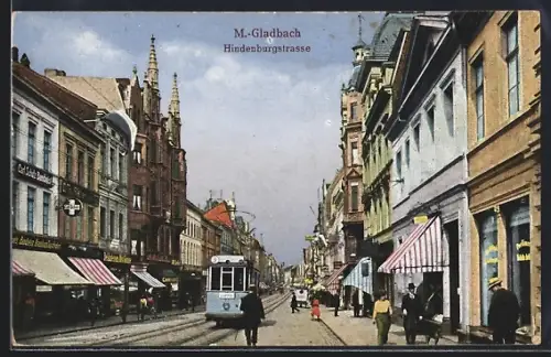 AK Mönchengladbach, Hindenburg-Strasse mit Geschäfetn und Strassenbahn