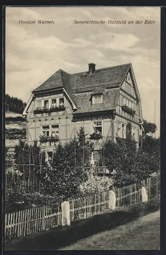 AK Hatzfeld an der Eder, Blick auf das Hotel Werner