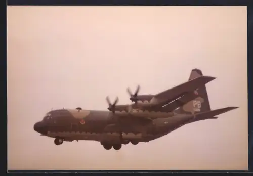 Fotografie Flugzeug Lockheed C-130 Hercules C1266