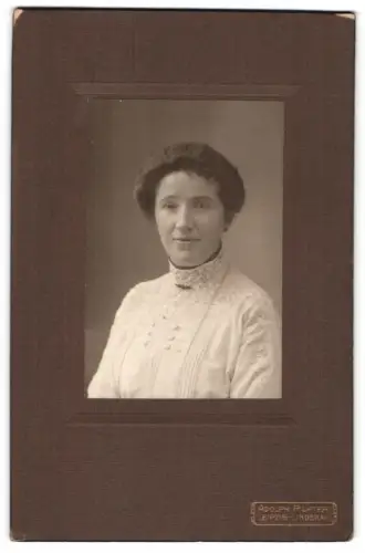 Fotografie Adolph Richter, Leipzig-Lindenau, Merseburger Str. 61, Portrait einer Frau
