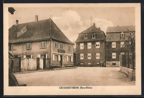 AK Geudertheim /Bas-Rhin, Vue de la place avec maisons traditionnelles
