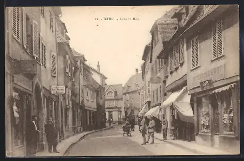 AK Barr, Grande Rue animée avec commerces et passants