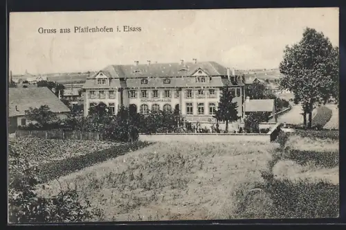 AK Pfaffenhoffen, Schulhaus