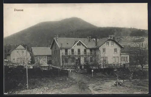 AK Donon, Ortspartie mit Gasthaus