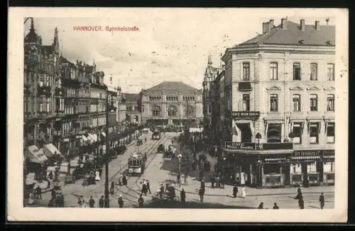 AK Hannover, Belebte Bahnhofstrasse mit Strassenbahn