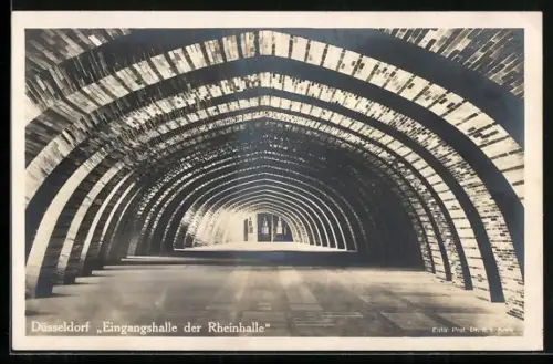AK Düsseldorf, Grosse Ausstellung 1926, Eingangshalle der Rheinhalle