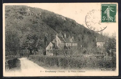 AK Voutenay /Yonne, Le Vieux Château