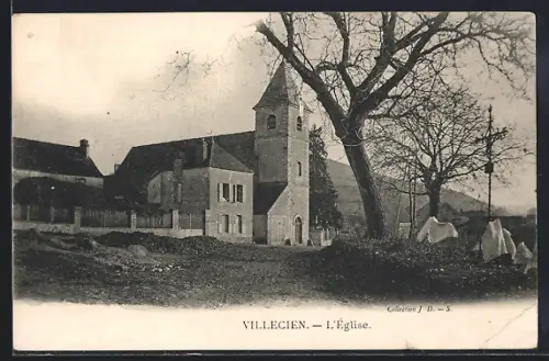 AK Villecien, L`Église