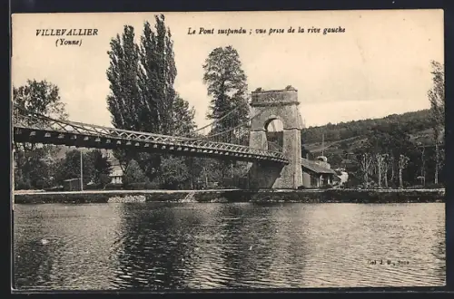 AK Villevallier /Yonne, Le Pont suspendu, vue prise de la rive gauche