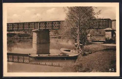 AK Vermenton /Yonne, Les bords de la Cure, Le pont du chemin de fer