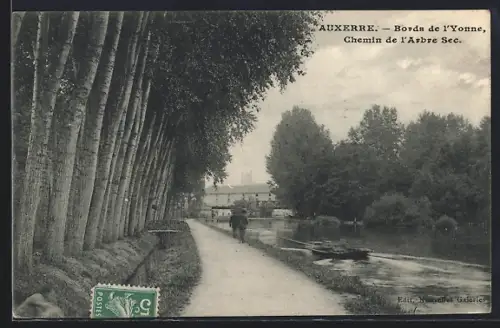 AK Auxerre, Bords de l`Yonne, Chemin de l`Arbre Sec