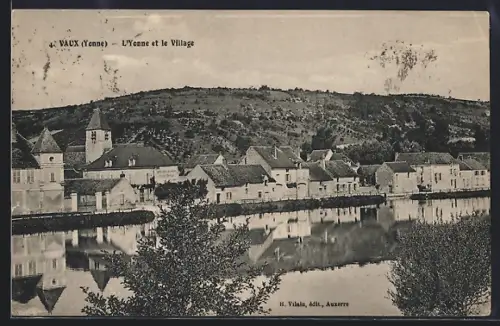 AK Vaux /Yonne, L`Yonne et le Village