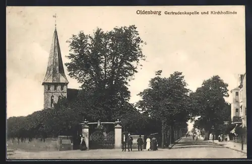 AK Oldenburg / O., Gertrudenkapelle, Kirchhoflinde