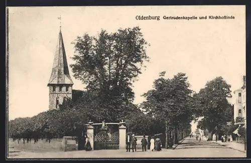AK Oldenburg / O., Gertrudenkapelle, Kirchhoflinde