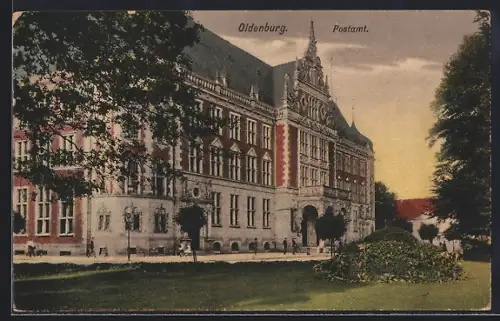 AK Oldenburg / O., Postamt mit Grünanlage