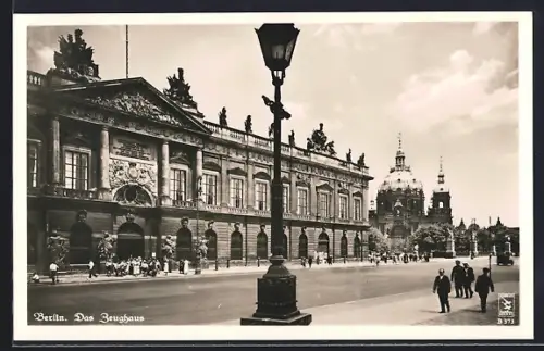 AK Berlin, Partie am Zeughaus